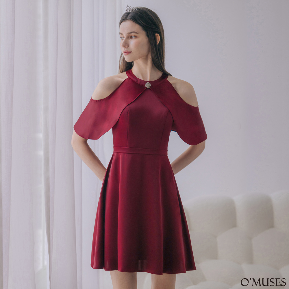 手工兩穿露肩鑽飾紅色短禮服18-2428