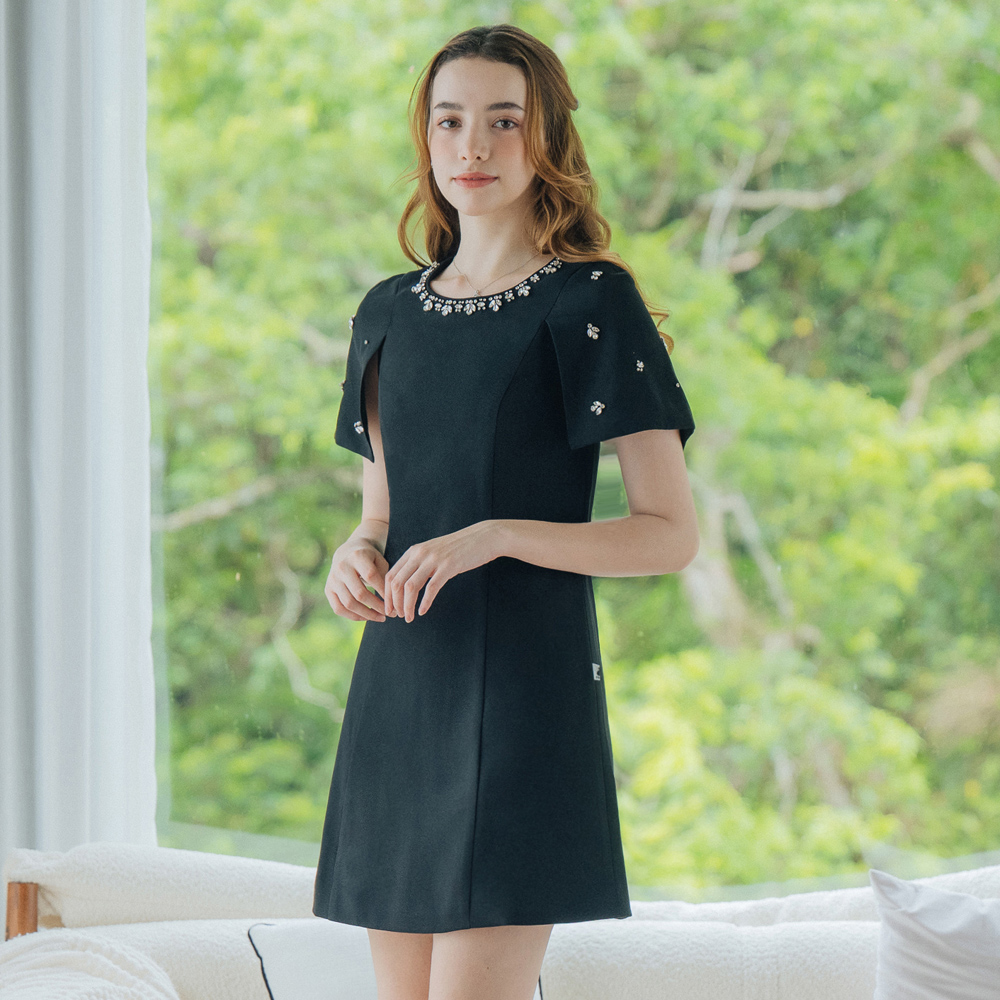 重工釘珠黑色短洋裝37-32349