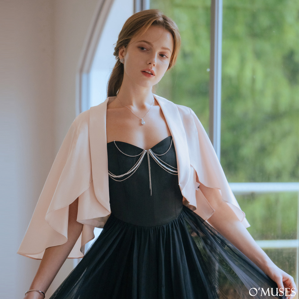 短版杏色罩衫小外套11-Y044