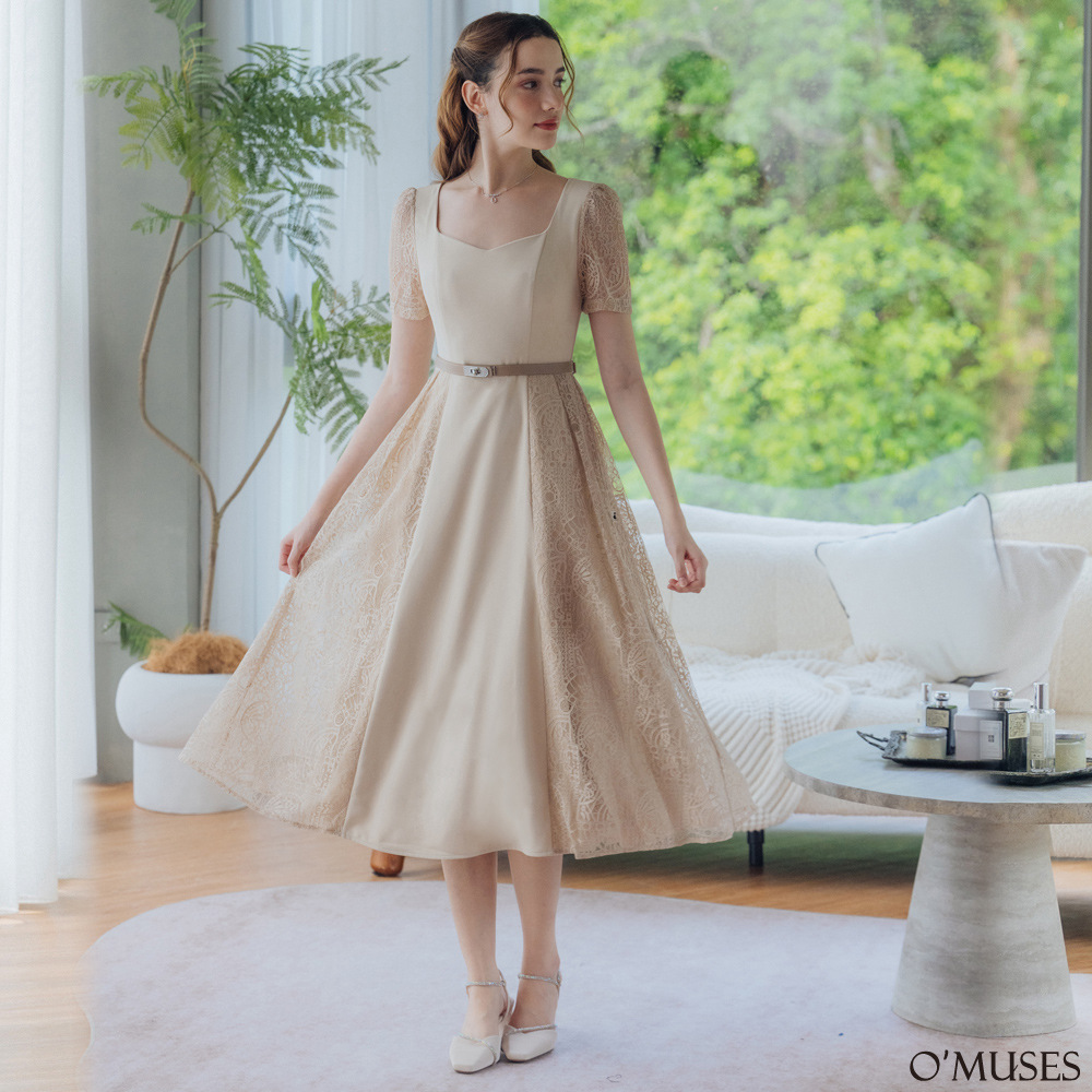 V領蕾絲拼接杏色長洋裝60-7644