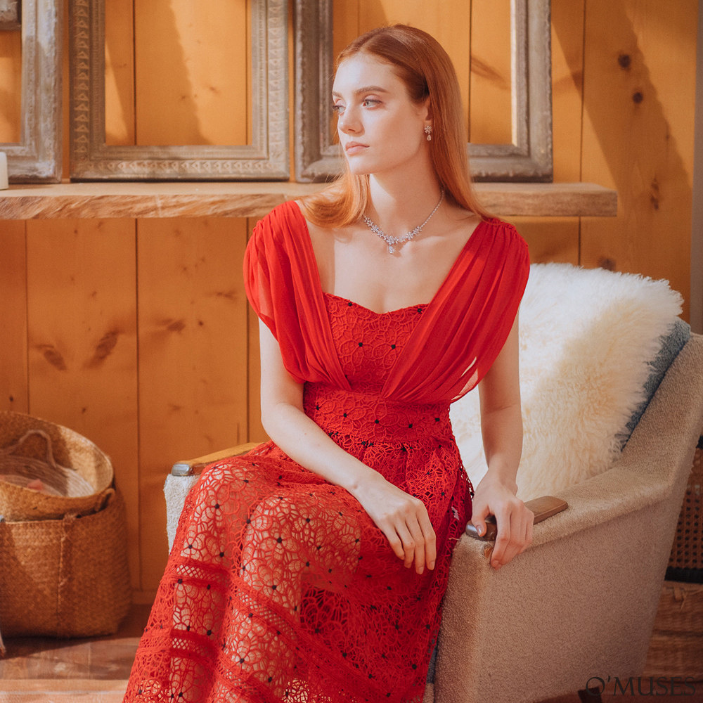 重工點點刺繡V領紅色長禮服29-7102