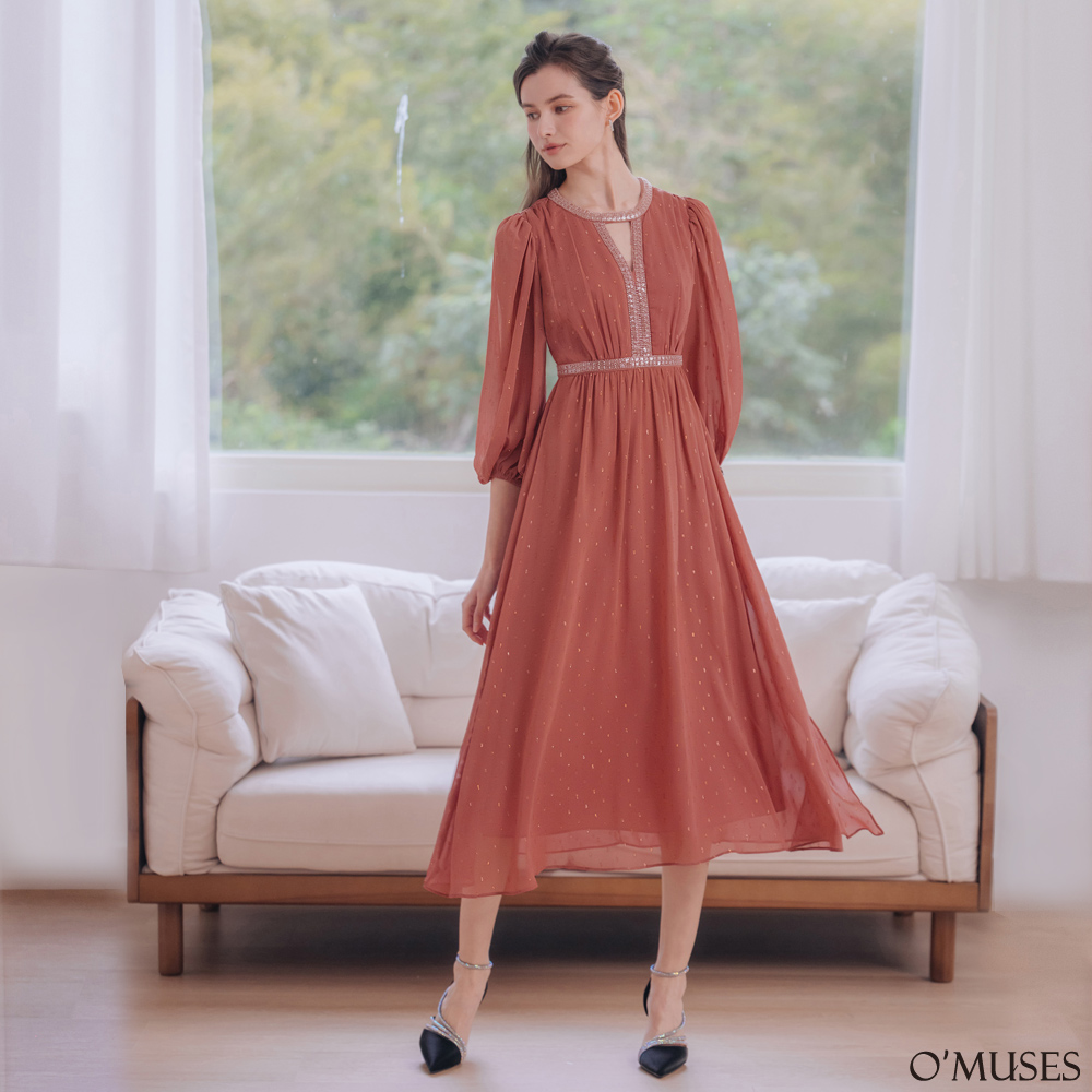 重工珠飾雪紡繡紅色長洋裝60-31943